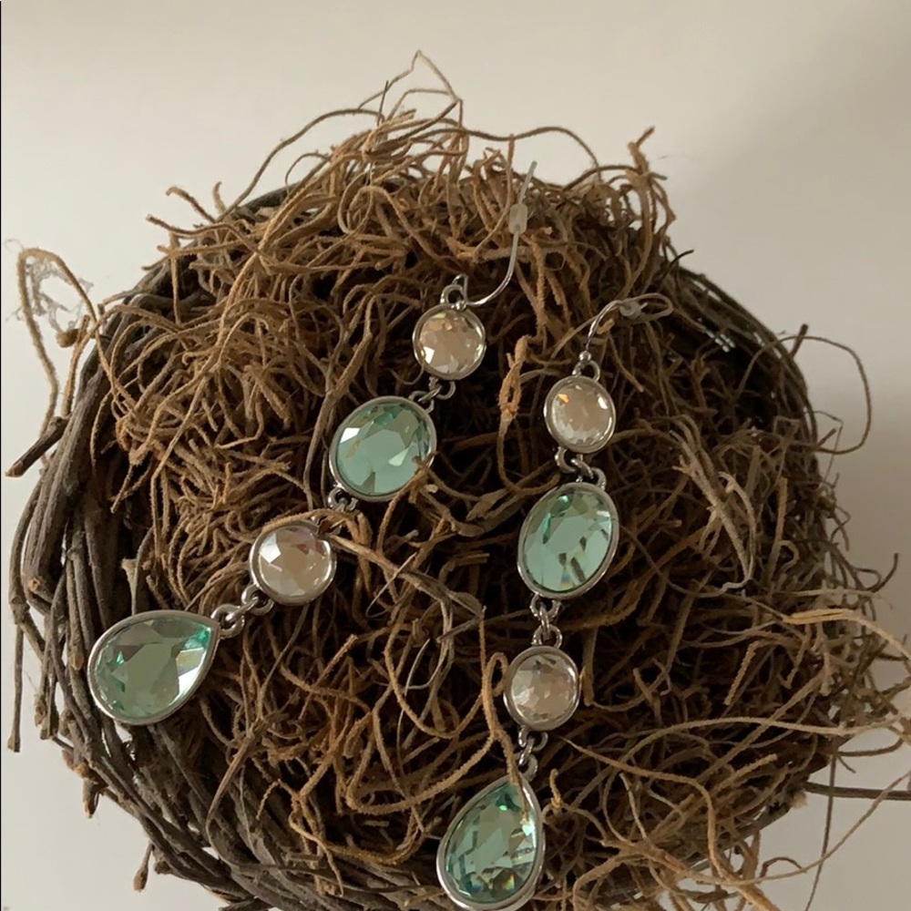 Cache earrings